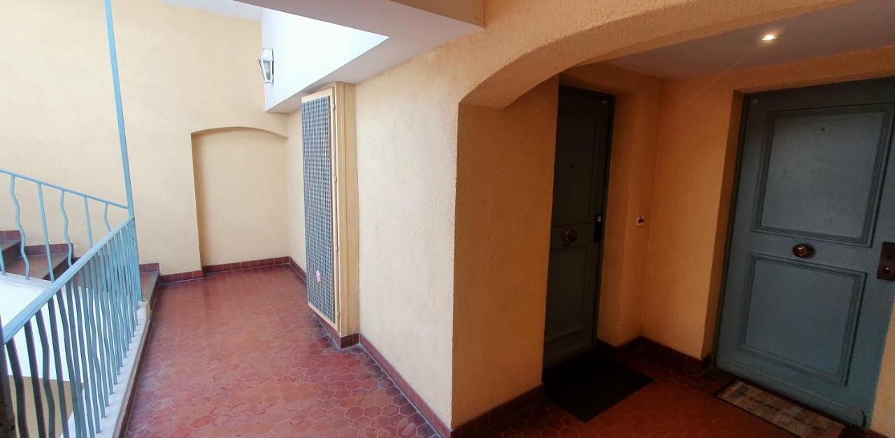 Loft 80M2 En Plein Coeur De La Vieille Ville 3 Etoiles Tulon Zewnętrze zdjęcie